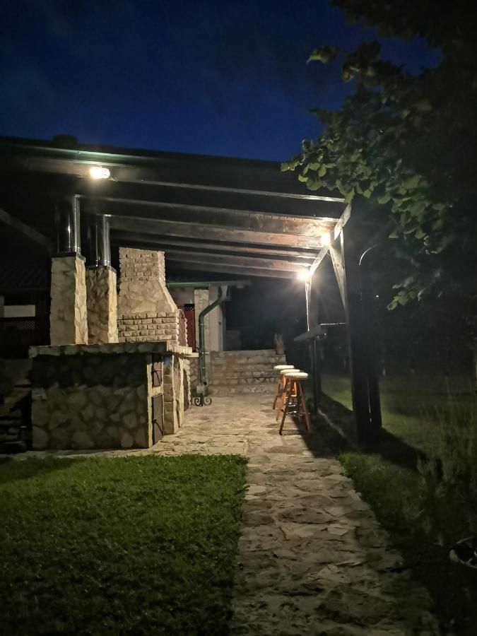 Mila Holiday Home Lohovo Extérieur photo